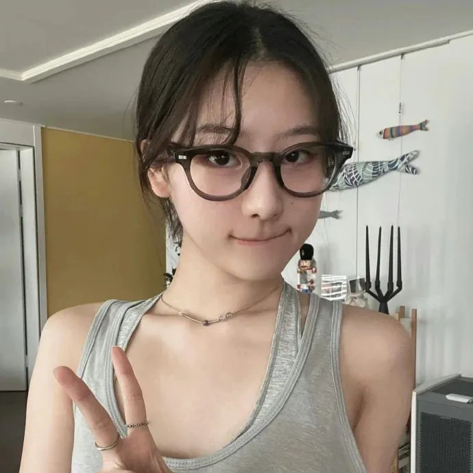 五个校花两个爸